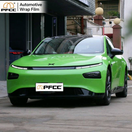 Pearlescent Apple Green-PET (Pantone 15-0543 TCX)