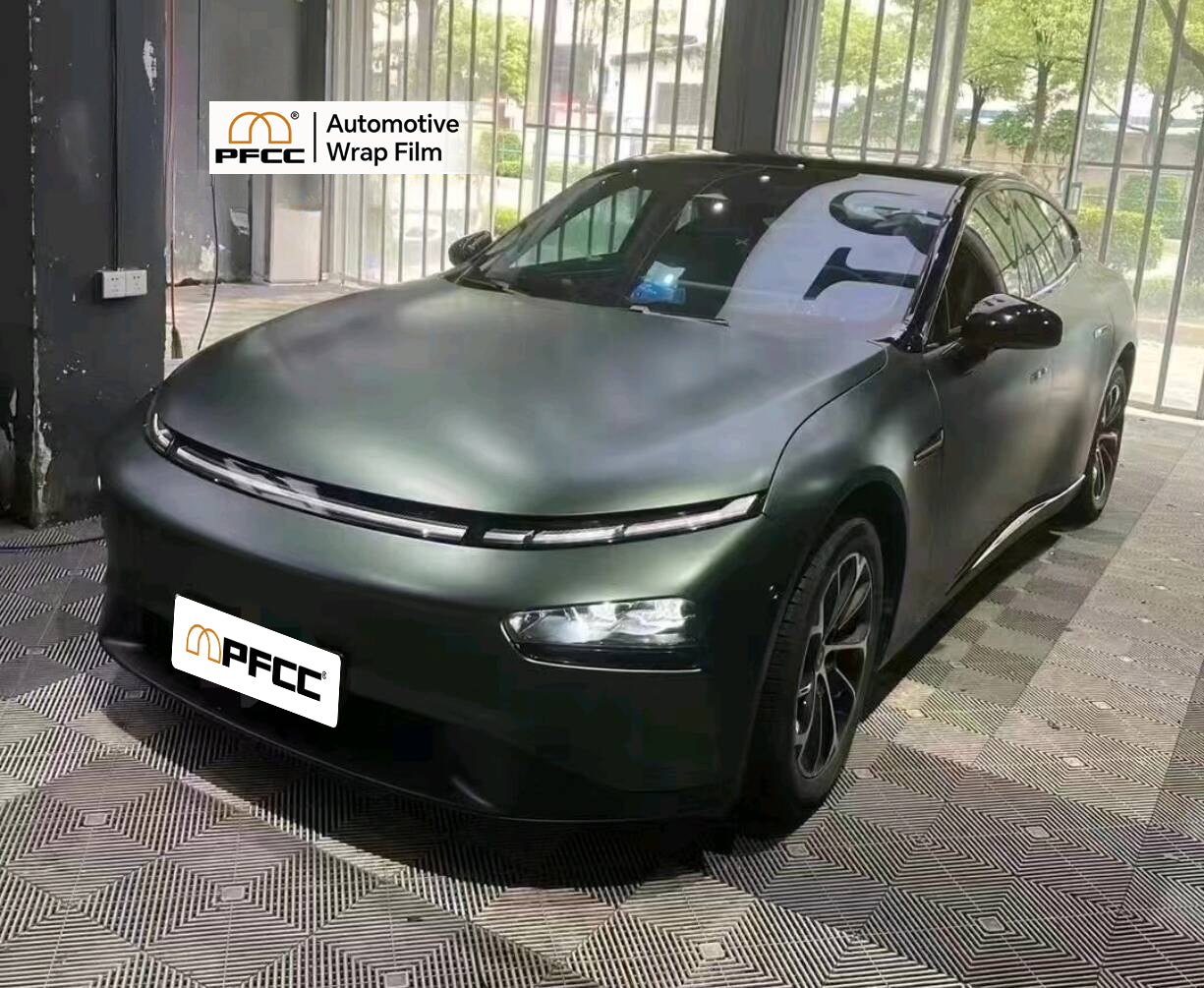 ULTRA MATTE Dark Green Hydrochromic-PET